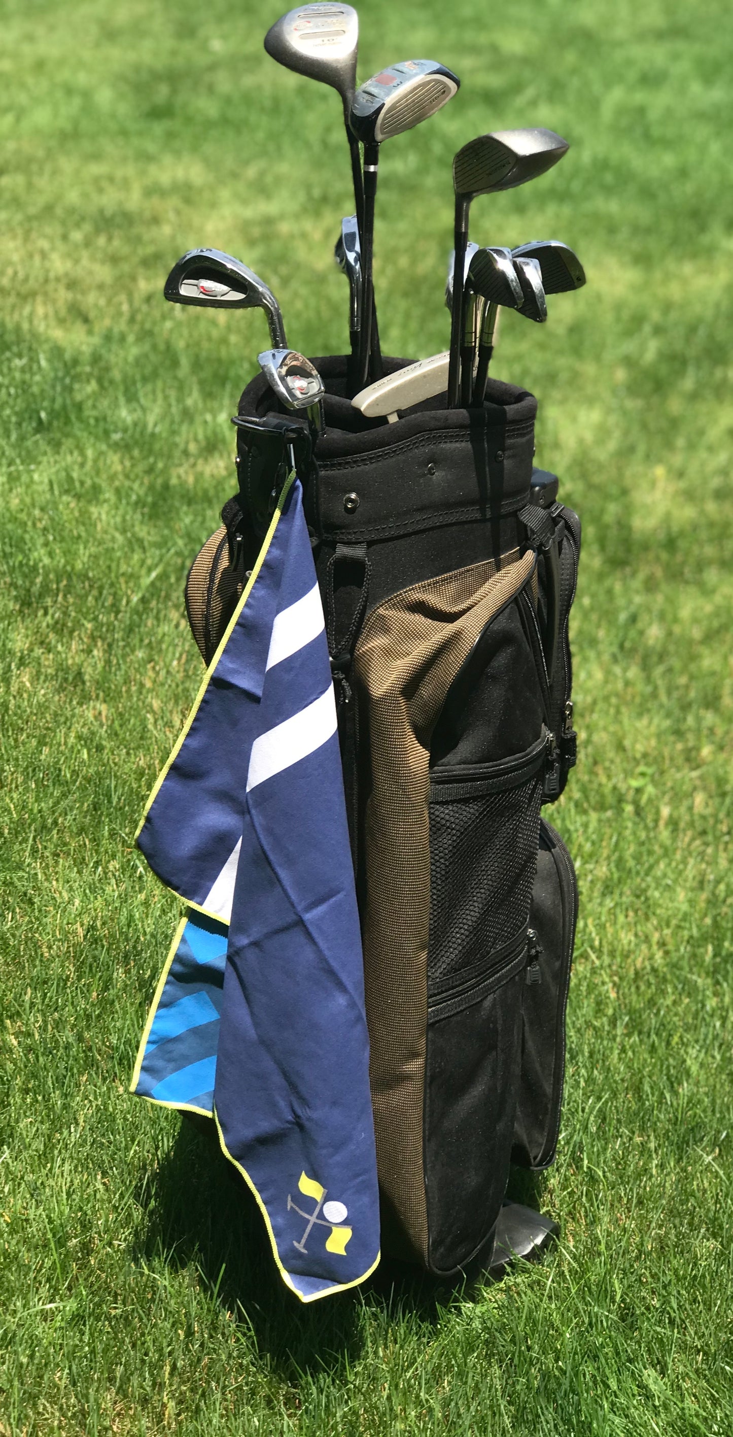 Navy Golf with Flags